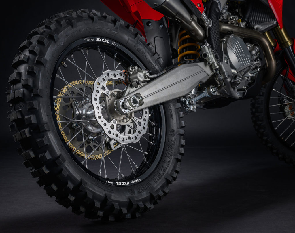 2027 ducati desmo450 eds 13