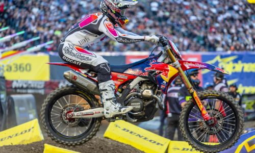 GALFER DEBUTA EN EL AMA SUPERCROSS 2026 JUNTO A DUCATI Y TROY LEE DESIGNS EN ANAHEIM 1